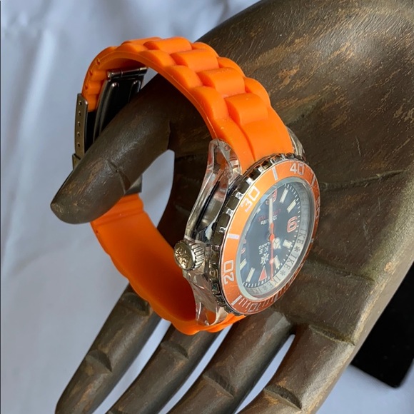 IKE Men’s Orange Watch. - Picture 3 of 8